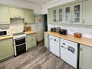 Photo 8- click for photo gallery